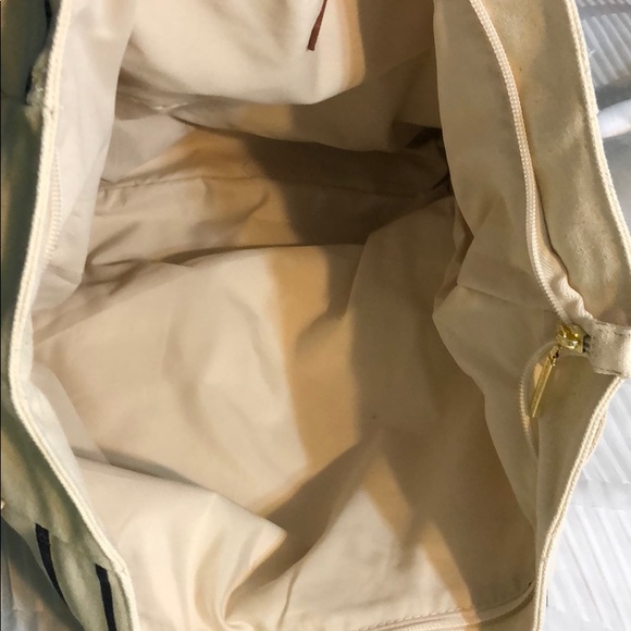 Tote - Picture 3 of 3